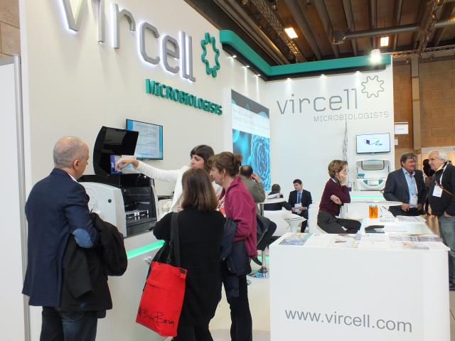 ECCMID2015_9 (640x480).JPG