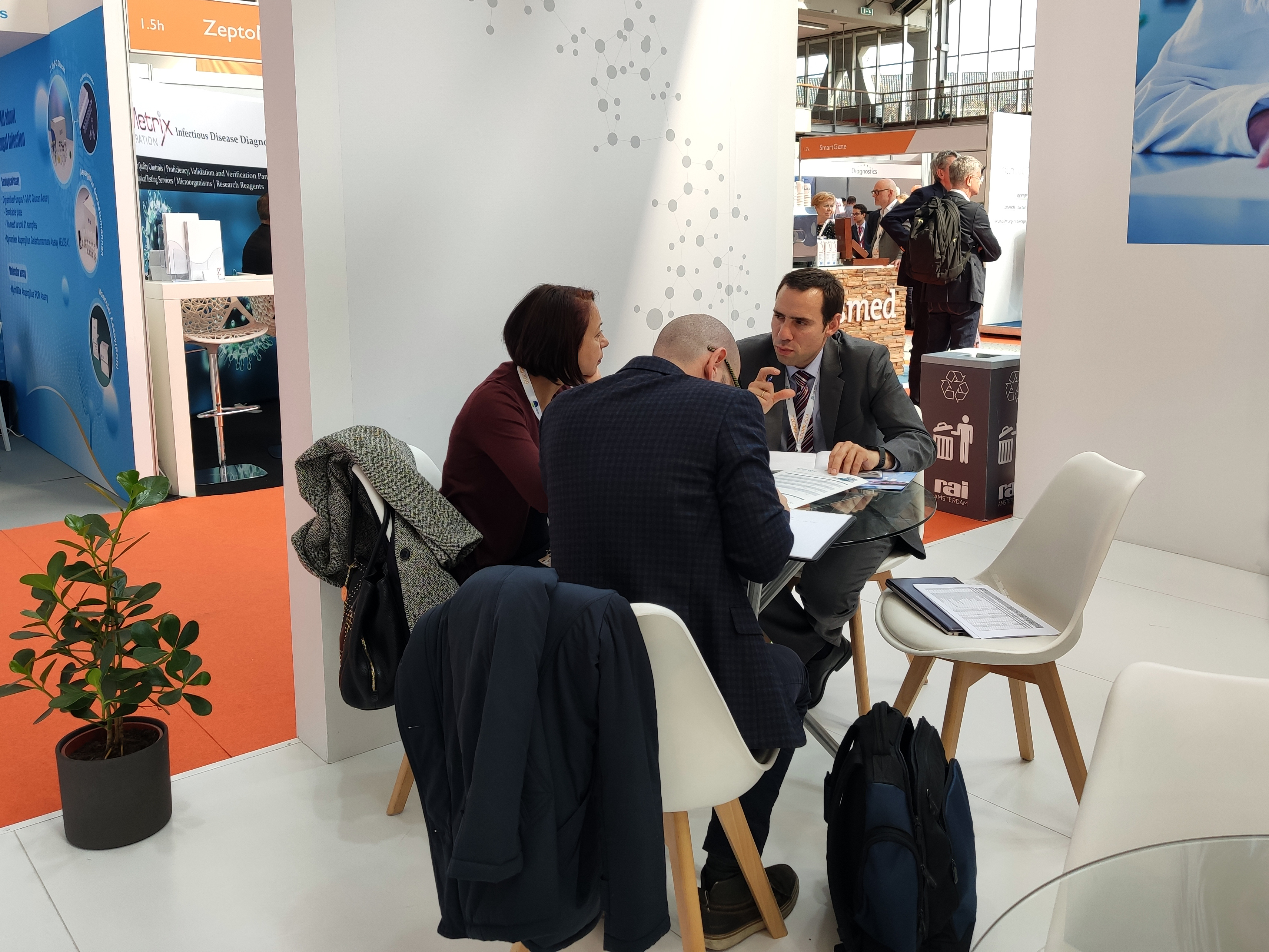 ECCMID 3.jpg